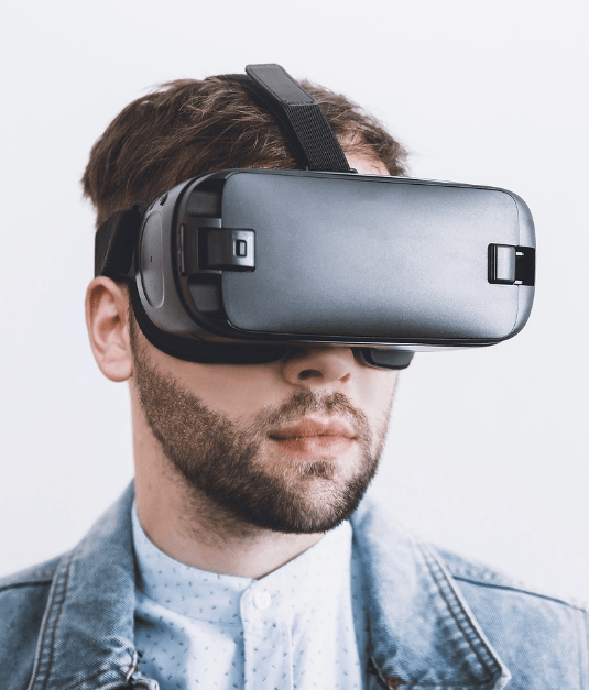 Virtual reality driving simulator during the team building